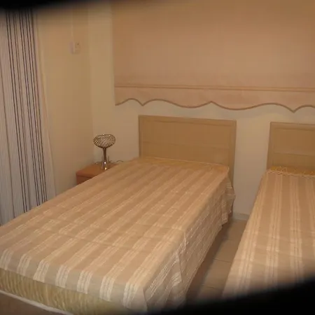 Korfez Apt 2 *
